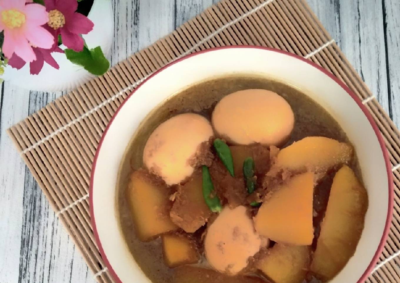 Semur Telur Kentang