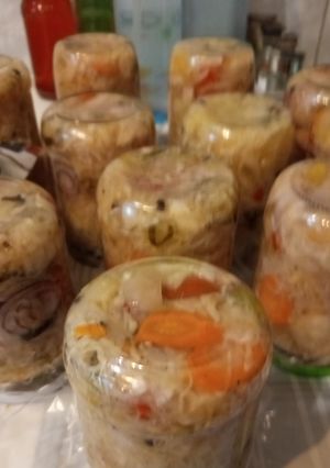 Házi 🥒🌶️🫑Csalamádé🌿 savanyúság🧄🌶️🥕 télire 🥒🫑🌶️ recept fotója