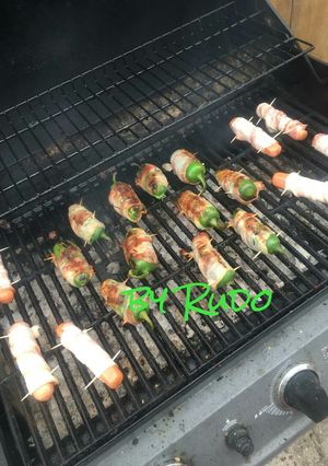 Una foto de Chiles jalapeños rellenos de Camarón