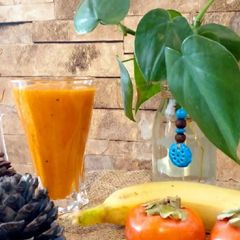A picture of Persimmon and banana smoothie.