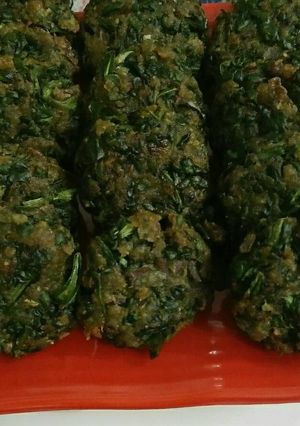 A picture of Palak tikki.