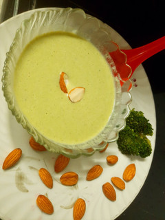 A picture of Creamy Almond Broccoli Soup.