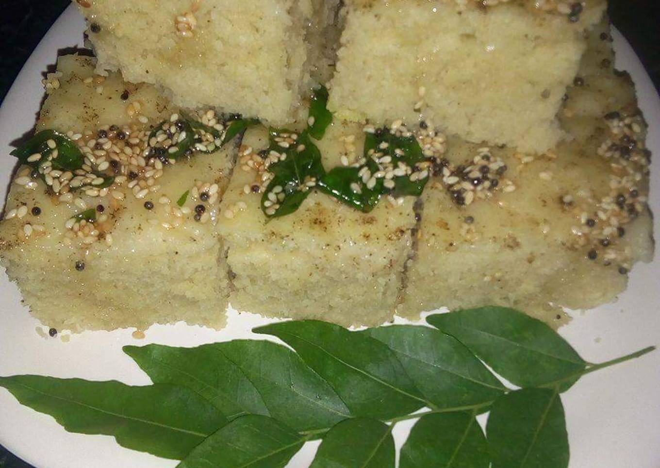 Suji Dhokla