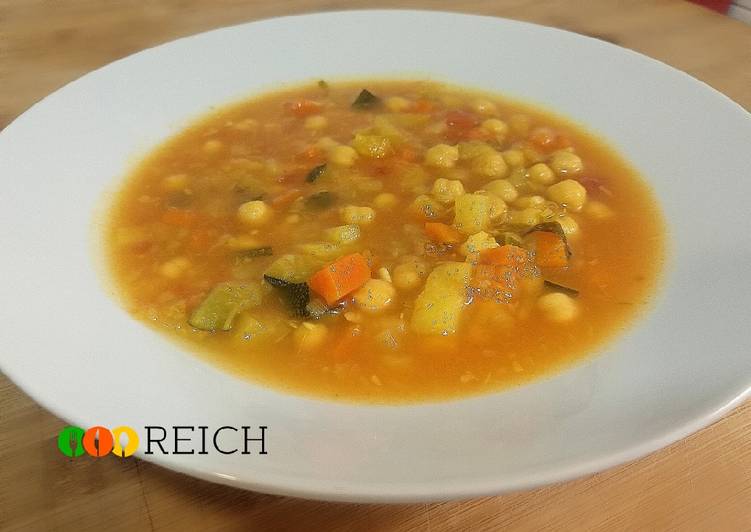 Potaje de garbanzos y lechuga en olla GM