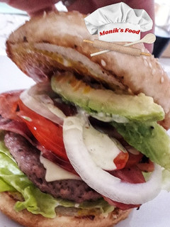 Foto principal de Hamburguesas al estilo Monik's Food