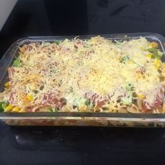 A picture of Baked fusili pasta.