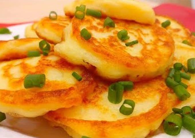 Картофельные оладьи из сырого картофеля