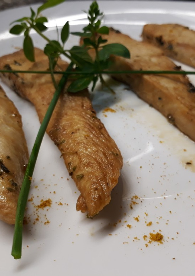 Una foto de Bastoncitos de pollo al limoncello