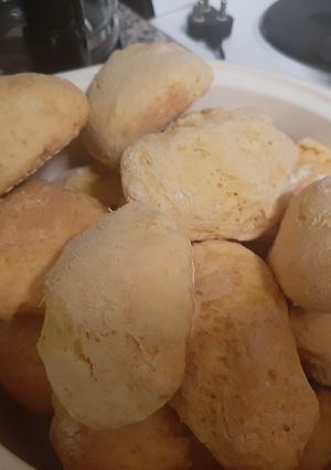 A picture of Custard scones.
