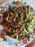 Paglia e fieno con asparagi e Scottona