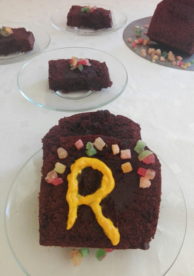 Una foto de Brownies chocolate negro con harina de arroz y azúcar de coco (s/ gluten ni lácteos)