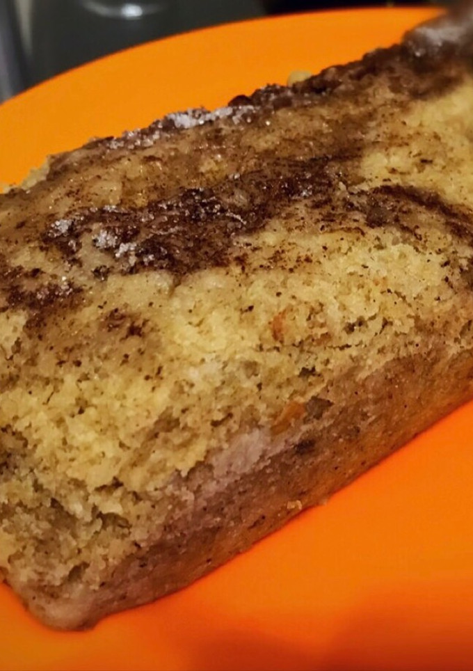 Una foto de Budín de banana sin huevos y sin leche. 5 ingredientes, 3 pasos. Muy fácil