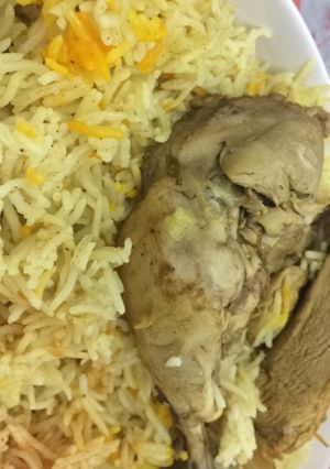 صورة لوصفة كبسة الدجاج من ماجي