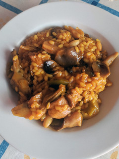 Una foto de Arroz meloso de costillas de cerdo