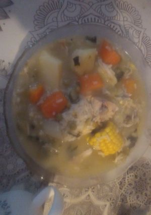 Una foto de Sopa de arroz con pollo