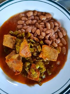 Una foto de Costillas de puerco en salsa