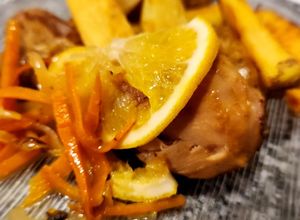 Una foto de Pollo a la naranja. Fácil y sal cero!