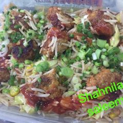 Meat ball rice with vegetables A picture of Meat ball rice with vegetables.