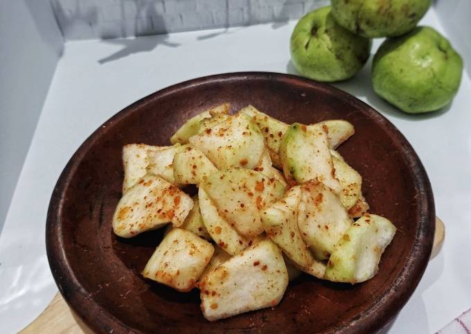 Recipe: Appetizing Rujak Jambu Kristal