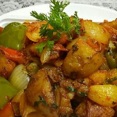 A picture of Aloo simla mirch ki sabzi.