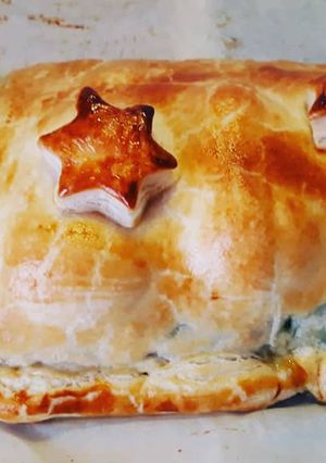 A picture of Salmon Koulibiac.
