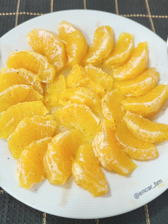 Una foto de Naranja con sirope de chocolate al punto de cayena