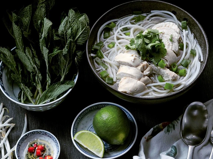 Recipe Pho Ga, Vietnamese Chicken Noodle Soup the Delicious Tasty
