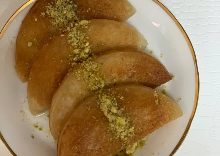 القطايف الكذابه
