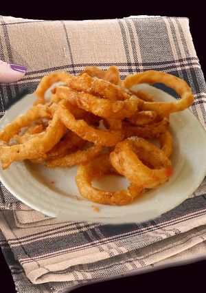 A picture of Crispy tasty onion Rings.