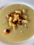 Crema de espárragos blancos y menta