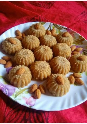 A picture of Churma na ladoo.