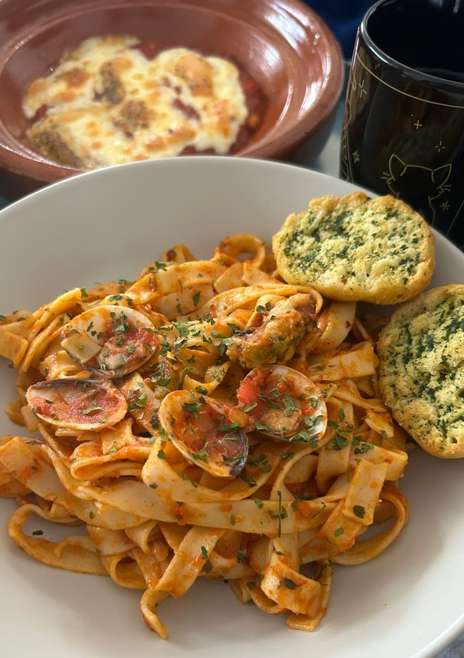 Una foto de Pasta a la marinera