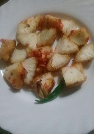 A picture of Deep fried Cassava. #4weekschallenge.