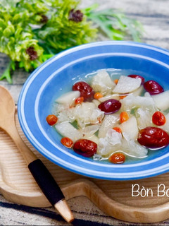 Hình của món Chè Trái Lê Tuyết Nhĩ.