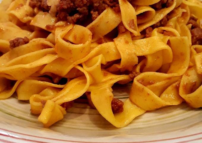 Tagliatelle al ragù