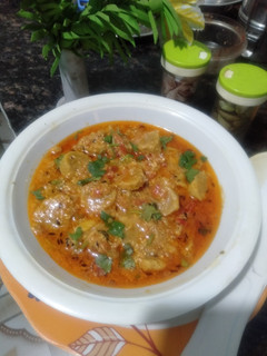 राजस्थानी बेसन दही गट्टे की सब्जी(rajasthani besan dahi gatte ki sabzi recipe in Hindi) रेसिपी मुख्य फोटो