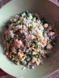 Riso alla cantonese con gamberi