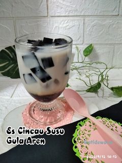 Foto resep *Es Cincau Susu GuLa Aren*
