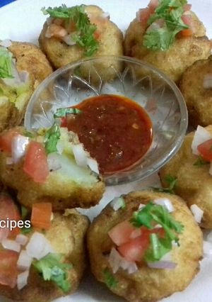 रवा बटाटा टिककी (rava batata tikki recipe in marathi) रेसिपी चे मुख्य फोटो 