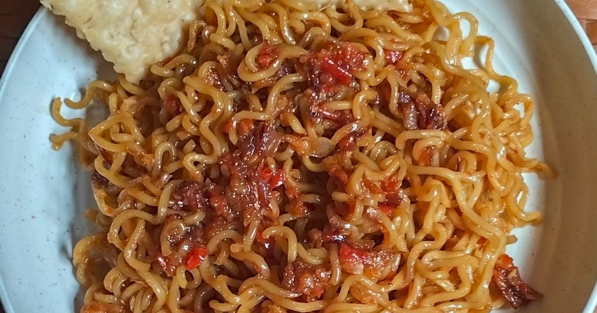 Mi Goreng Pedas Dower