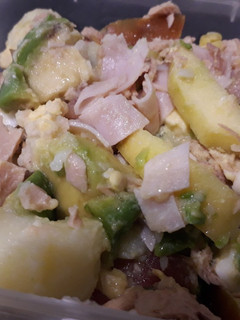 Una foto de Ensalada de patata (para el tupper)