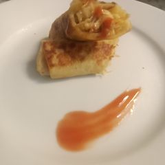 A picture of Chinese egg roll.