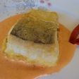 Merluza en salsa de piquillos