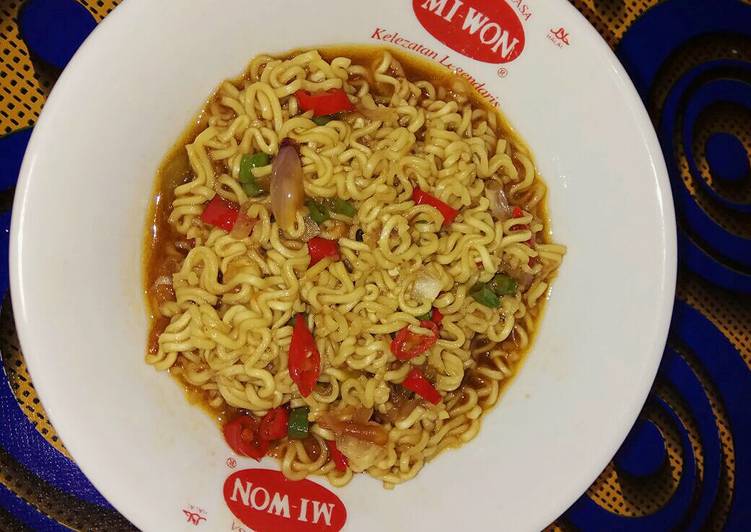 Resep Mie goreng kuwah pedes yang Bisa Manjain Lidah