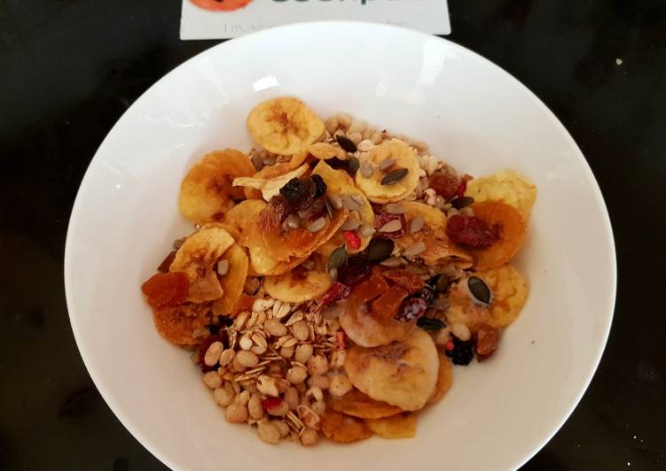 Recipe: Delicious My Granola &amp; Banana Crisps. 💙