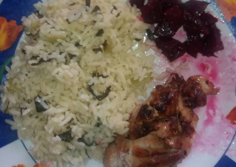 Frango Assado com Arroz de Couve