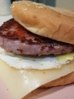 Foto principal de Hamburguesa al estilo Peke