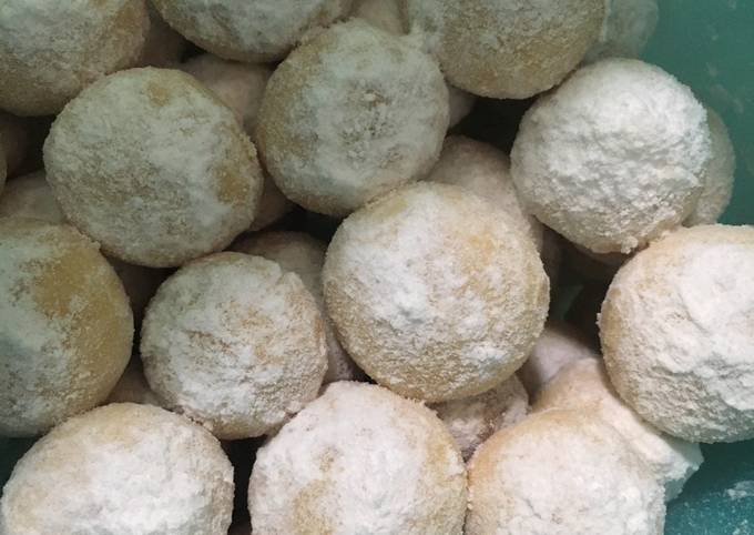 Snowballs aka Kue Salju