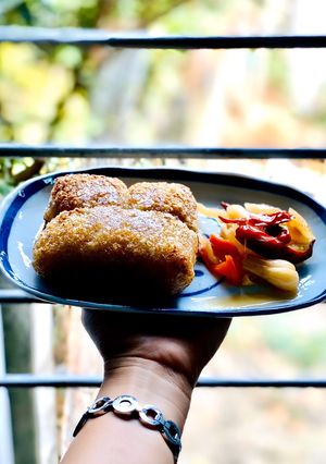 Hình của món Bánh Chưng Chiên - Dưa Món.
