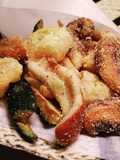 Cuoppo di polpo, gamberi e zucchine